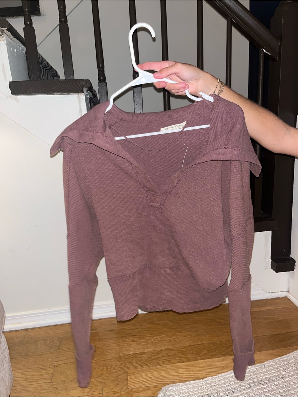 Free People Mauve Waffle-Knit V-Neck Pullover